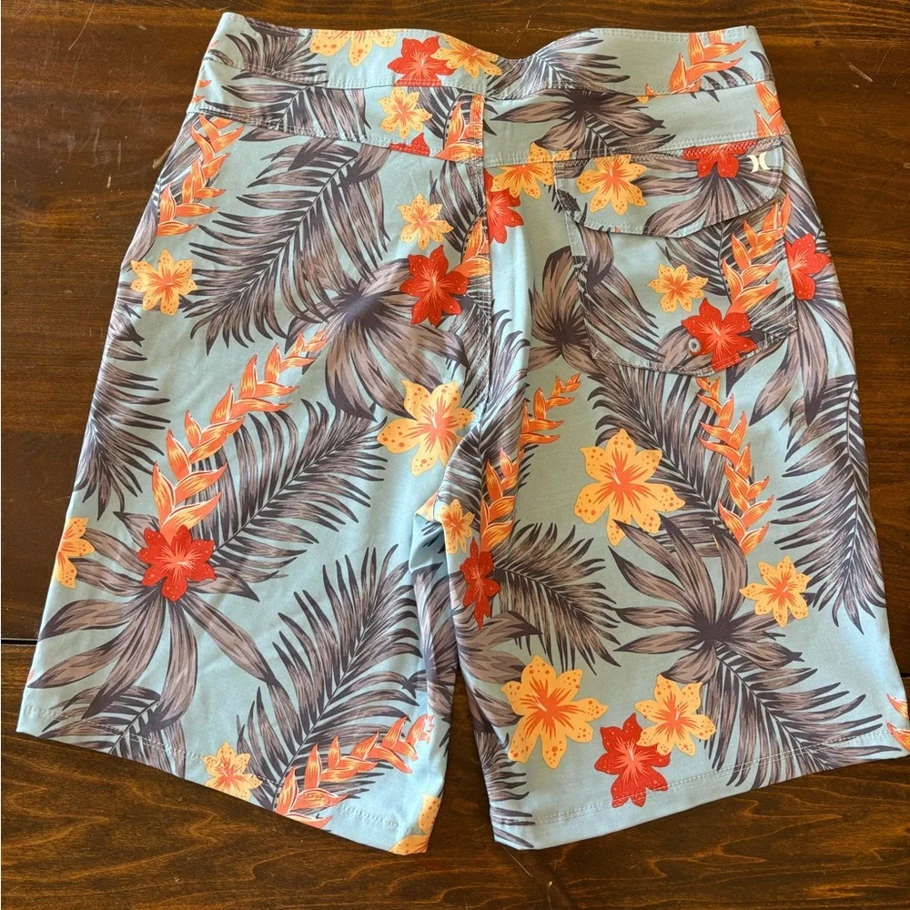 Hurley Men's Floral Board Shorts - Light Blue and Orange - Picture 3 of 5